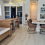 Apartamento Holidays Roko - Sea View With Pool (adults Only)