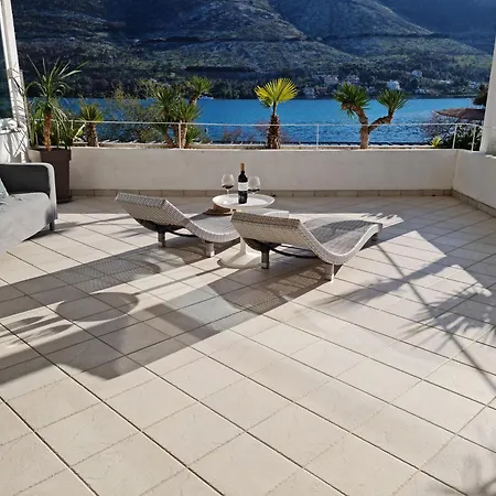 Apartment Holidays Roko