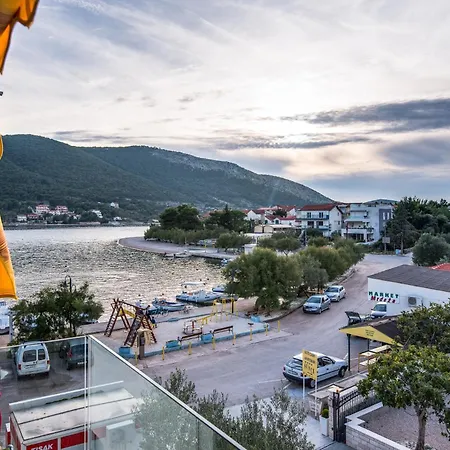 דירה Holidays Roko - Sea View With Pool (adults Only) Grebaštica
