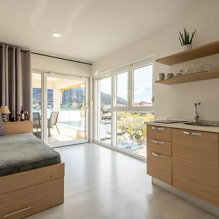 Holidays Roko - Sea View With Pool (adults Only)