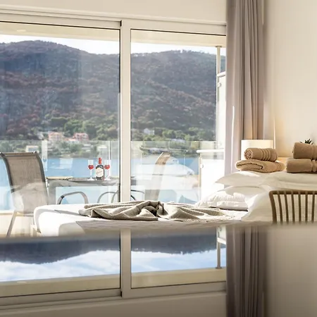 דירה Holidays Roko - Sea View With Pool (adults Only) *