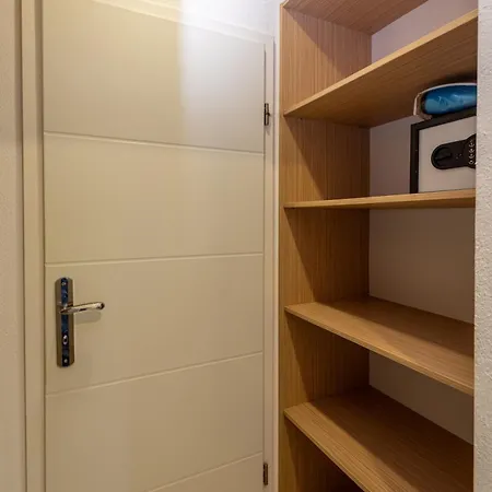 Holidays Roko Apartment