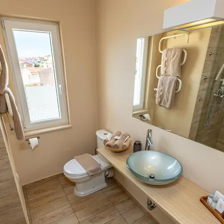 Holidays Roko - Sea View With Pool (adults Only) דירה