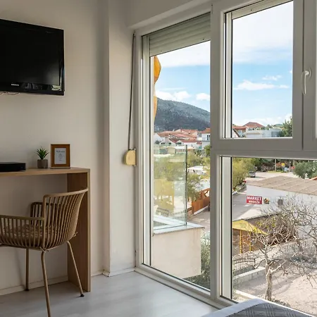 Holidays Roko - Sea View With Pool