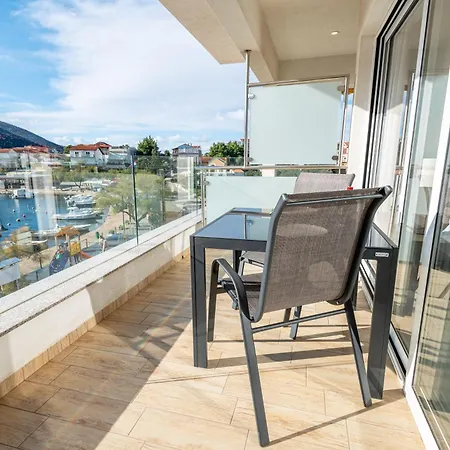 Holidays Roko - Sea View With Pool (adults Only) Апартаменты