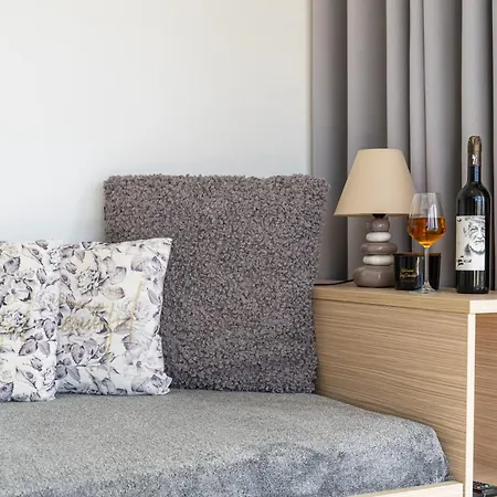 Holidays Roko - Sea View With Pool (adults Only) * Grebaštica