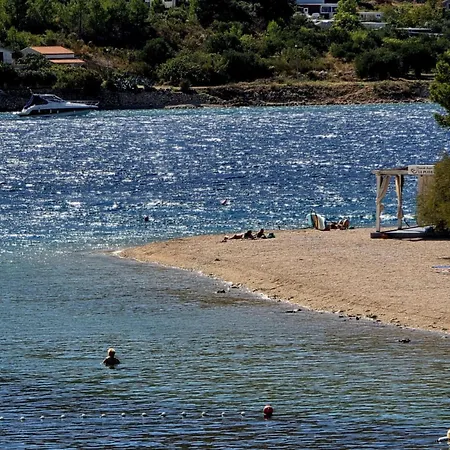Holidays Roko - Sea View With Pool (adults Only) * Grebaštica