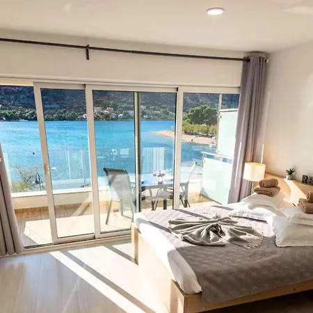 Holidays Roko - Sea View With Pool (adults Only) Apartment