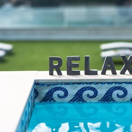Holidays Roko - Sea View With Pool (adults Only) Grebaštica