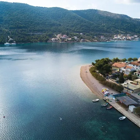 Holidays Roko - Sea View With Pool (adults Only) Апартаменты Гребастика