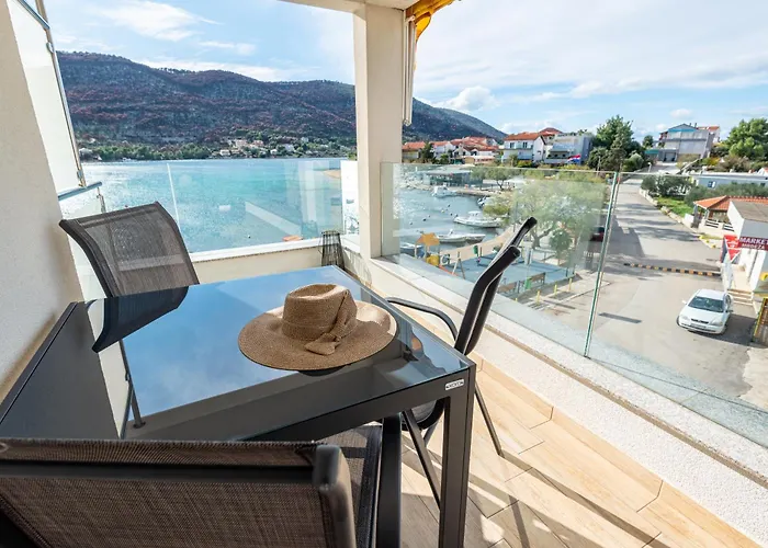 Appartamento Holidays Roko - Sea View Apartments With Pool (Adults Only) *