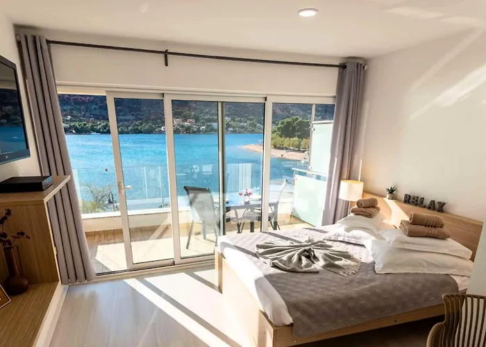 Holidays Roko - Sea View With Pool (adults Only) Apartment