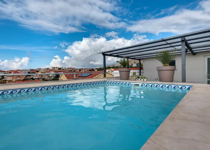 Apartment Holidays Roko - Sea View With Pool (adults Only) *